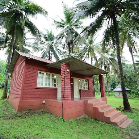 Prakruth Backwater Stay By Lazo , Coorg Suntikoppa Exterior photo